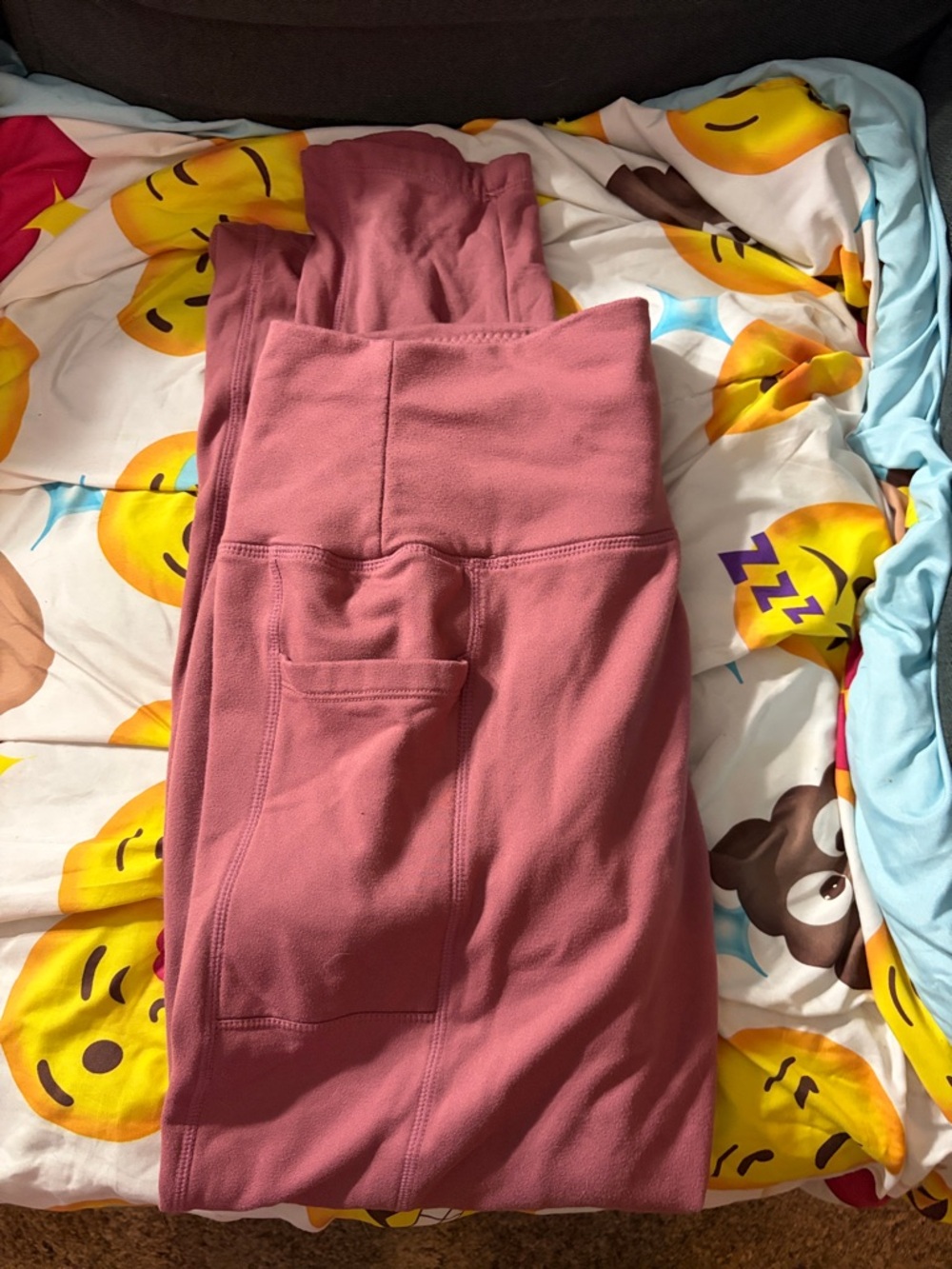 Amazon Rose Pink Leggings with Side Pocket